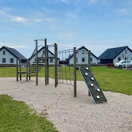 3 Bedroom Stunning In *