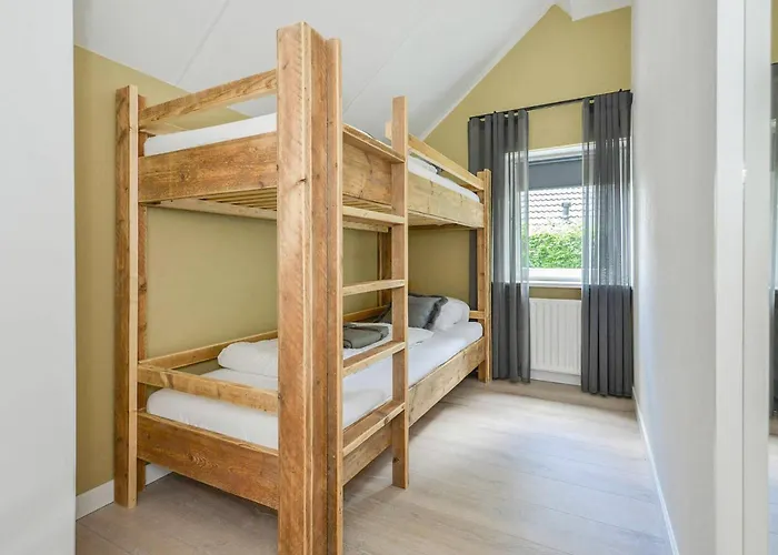 3 Bedroom Stunning In Holiday home *