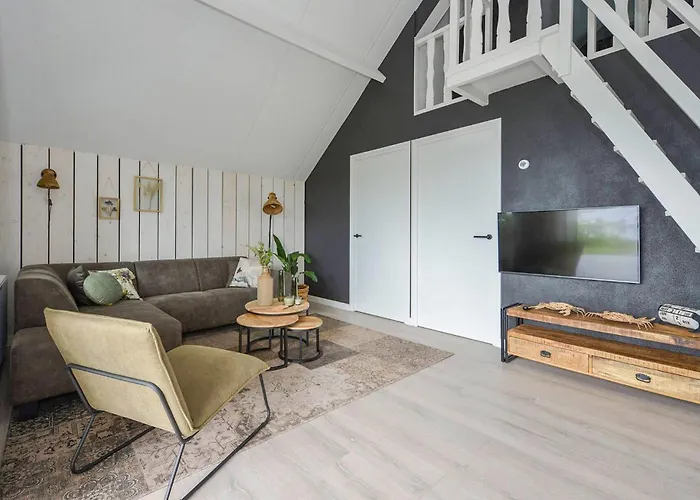 3 Bedroom Stunning In * Kerkdriel